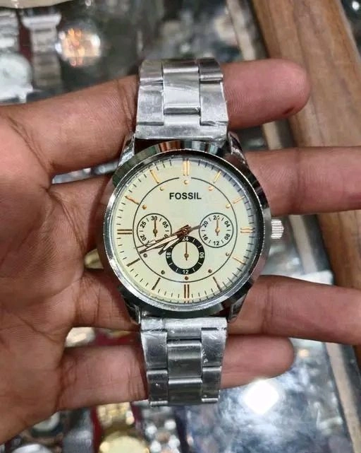 fossil 157【値引き対応可能】（Fossil New Latest Watch 5.7）