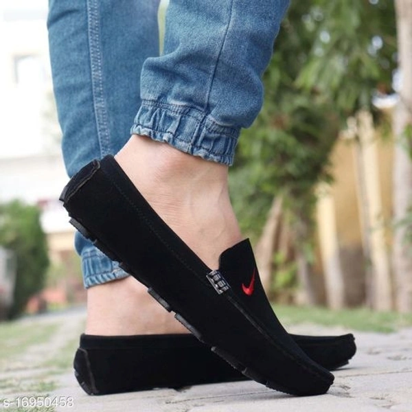 ( Nike ) Stylish Men's Black Colour Loafers - 7