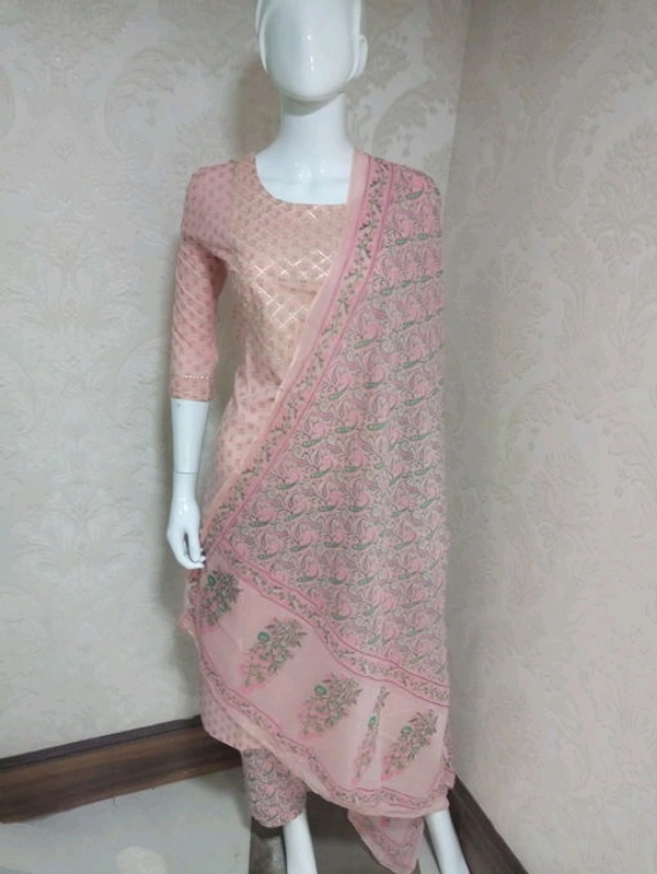 Vbuyz Women's Foil Print & Gota Patti Work Straight cotton Peach Kurta, Pant & Dupatta7 - XXXL