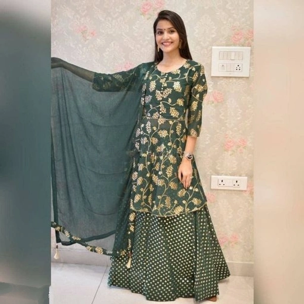 WOMAN PRINTED KURTI SKIRT WITH DUPATTA - L
