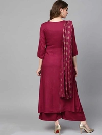 Women Rayon A-line Printed Long Kurti With Palazzos - M