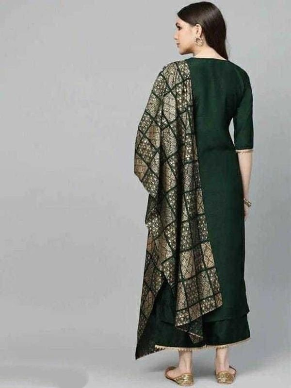 Women Rayon A-line Solid Long Kurti With Palazzos - L
