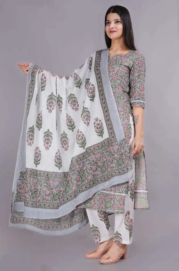 Womens Designer Kurta Sets2 - XL