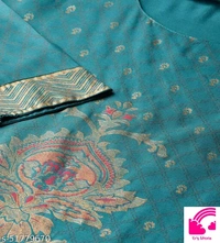 Adrika Drishya Women Kurta Sets - M