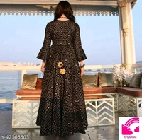 Aagam sensation Women Kurta Sets - L