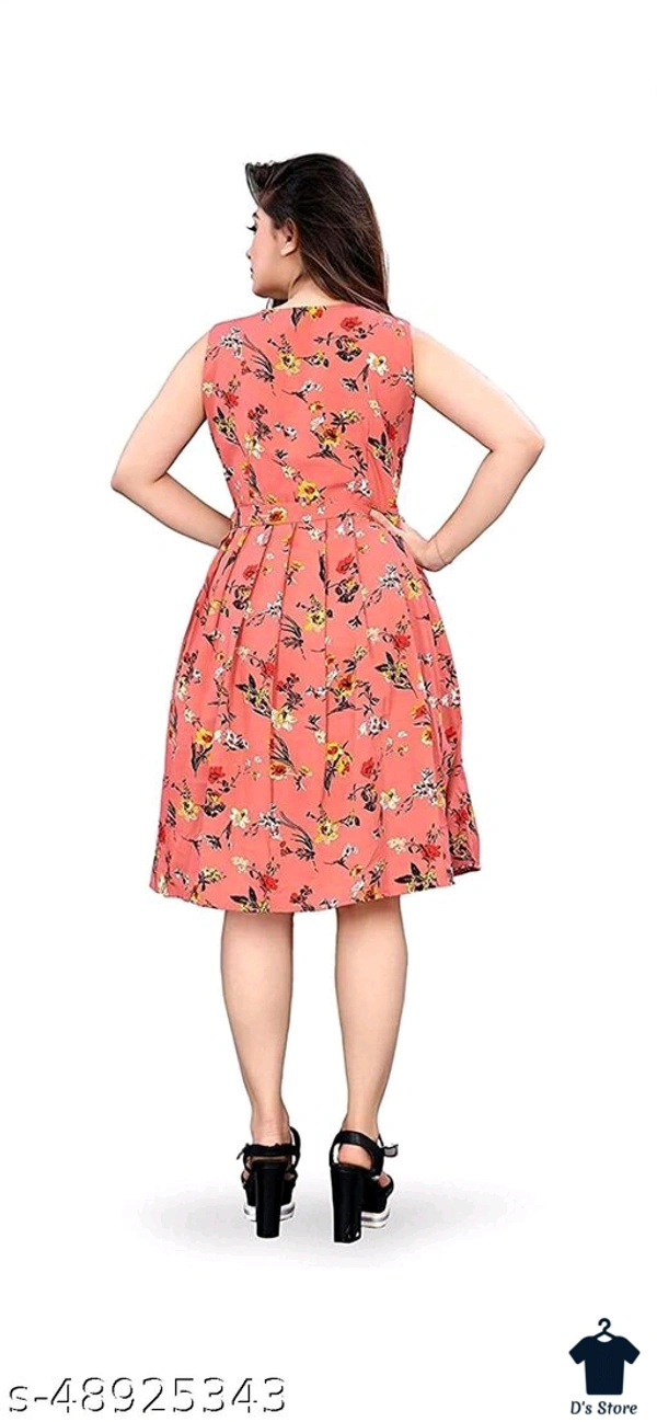 Pretty Feminine Women Dress - M