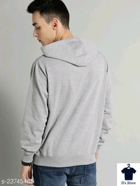 Fancy Latest Men's Sweatshirts - M