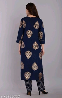 Women's Blue Printed Kurta Set - M
