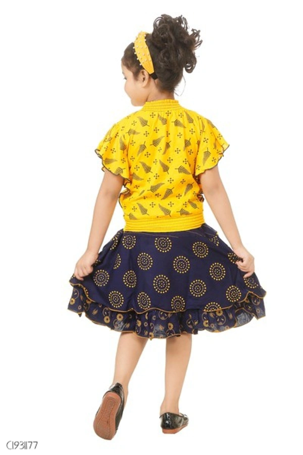 Kids printed Top Skirts Sets  - 2- 3 years 
