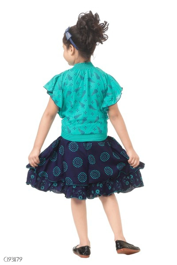 Kids printed Top Skirts Sets  - 5-6 years 