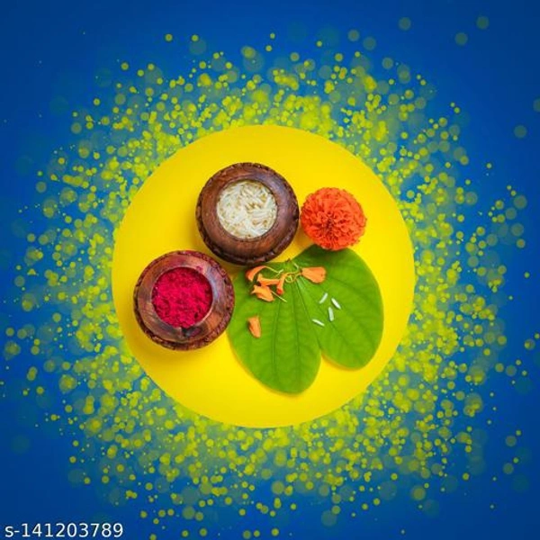 Twinkling Fusion Rakhi With Gifts 