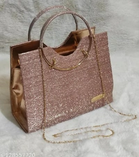 IiL V 2022 Extra Cover Handbag 