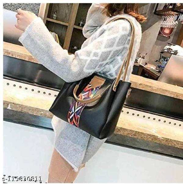 IiL V 2022 Extra Cover Handbag 