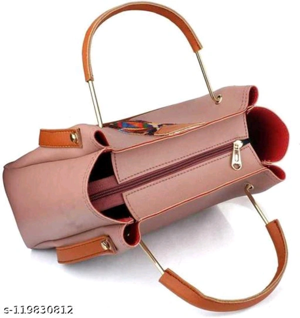 IiL V 2022 Extra Cover Handbag 