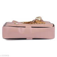 Beautiful Women's Cream Handbag 