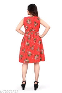 Kremiza Faishonable Women Printed Dress  - S