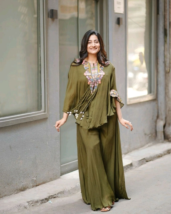 Three Piece Indo Western Outfit - Free Size Upto 44inch