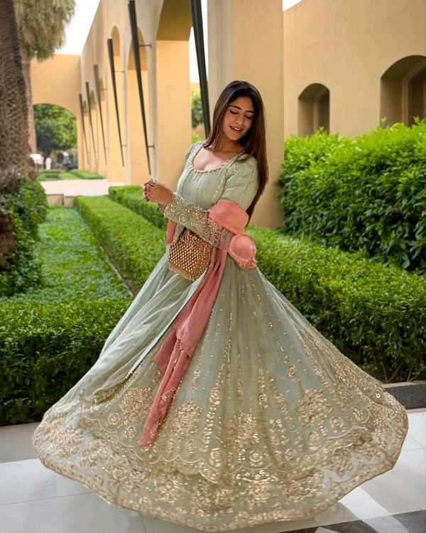 Yankita Kapoor Replica Design Indo Western Lehenga - XL With XXL Margin