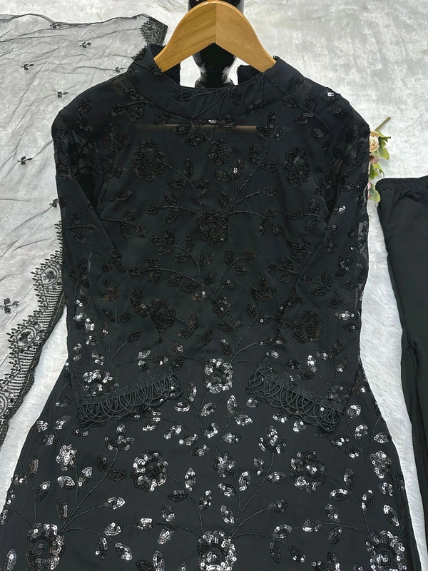 Black Color Heavy Embroidery Work Plazzo Suit - M
