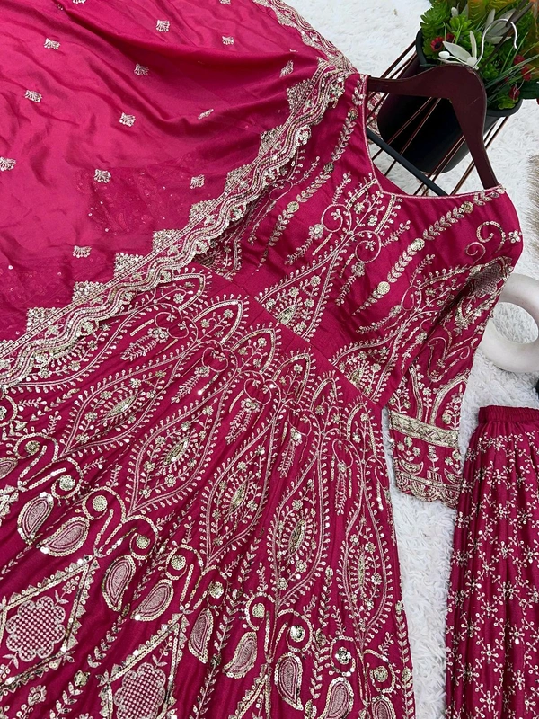 Yankita Kapoor Replica Bridal Wear Heavy Indo Western Outfit - XL Free Size Xxl Margin