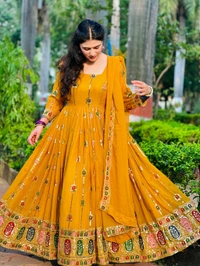 Real Modelling Anarkali Suit - M