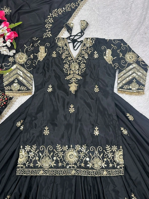 Heavy Embroidery Work Indo Western Lehenga Choli - L