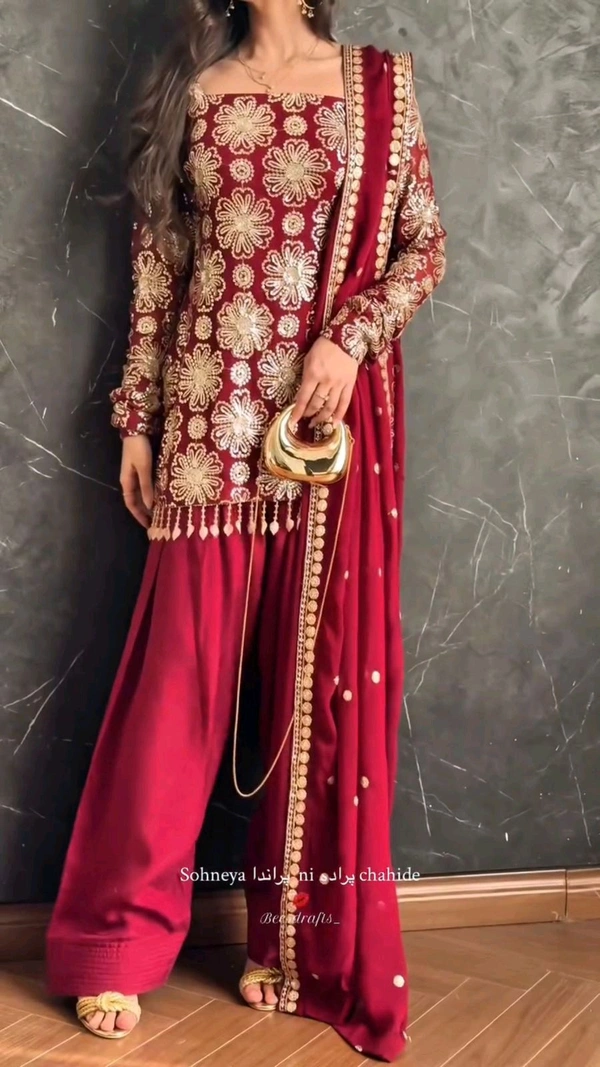 Trending Farsi Suit With Patiyala Pants - XL