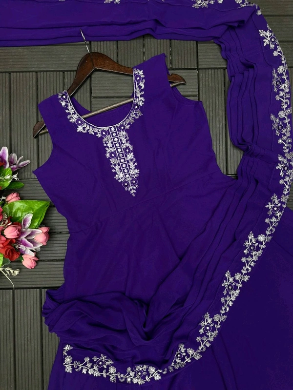 Most Highest Demanding Readymade Saree Cum Gown - Xl Upto 2xl Margin, Purple