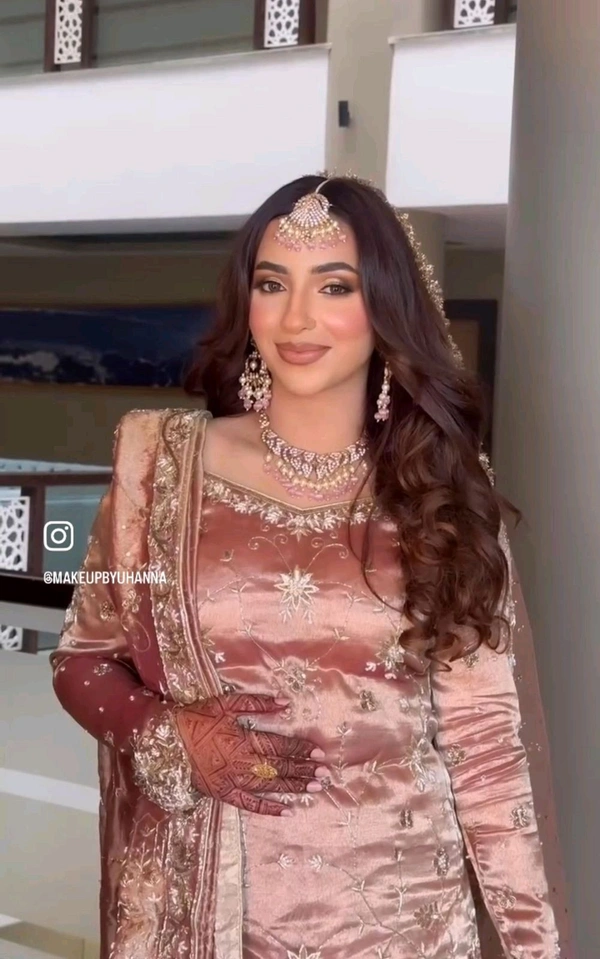 Zimmy Choo Silk Sharara Suit - L