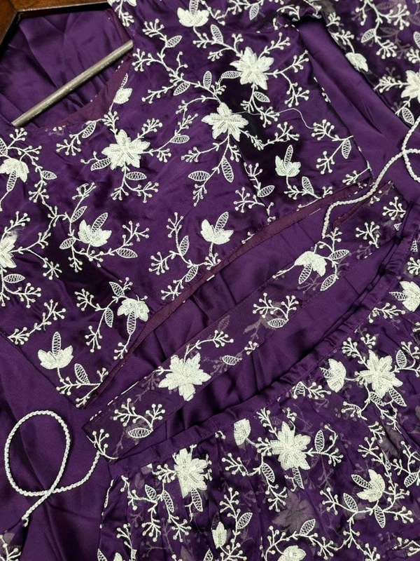 Partywear Lehenga With Stiched Blouse