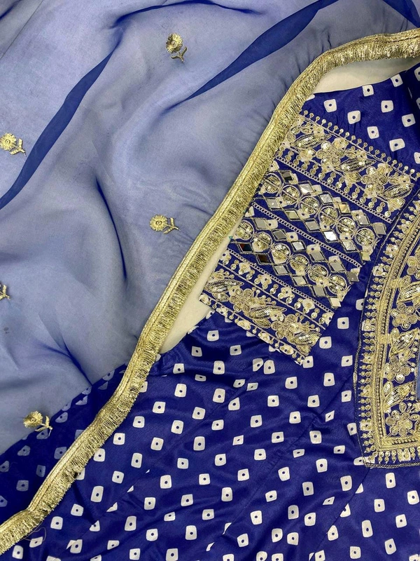 Ready To Wear Kurta Pant With Tube Blouse - L