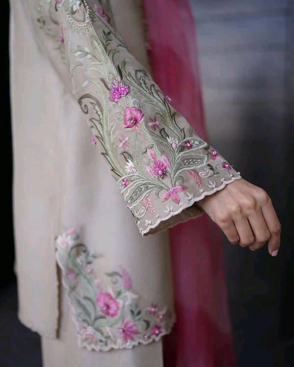 Exclusive Readymade Farsi Salwar Suit - L