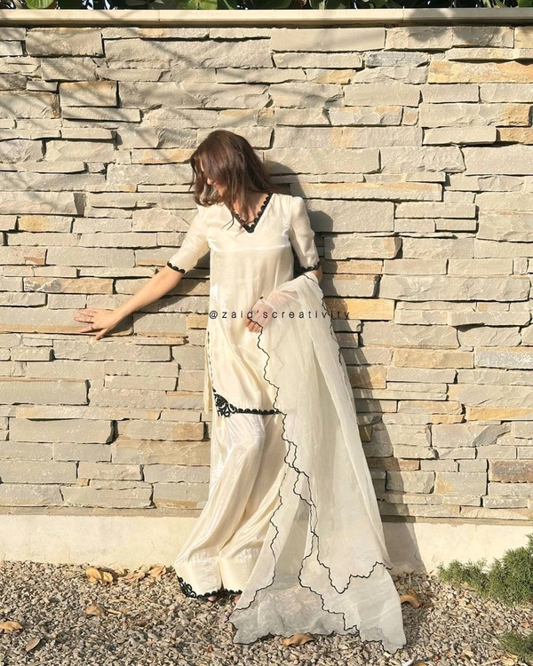 Jimmy Choo Silk Farsi Salwar Suit - XL