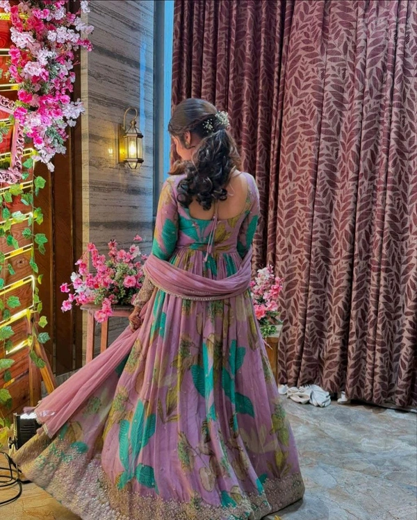 Partywear Fox Georgette Anarkali Gown With Dupatta Set - M