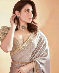 Tamanna Bhatia Inspired Bollywood Saree With Blouse Piece