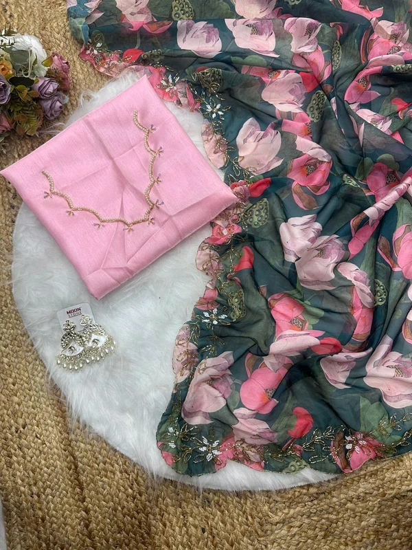 Soft Tebi Silk Saree With Blouse Piece
