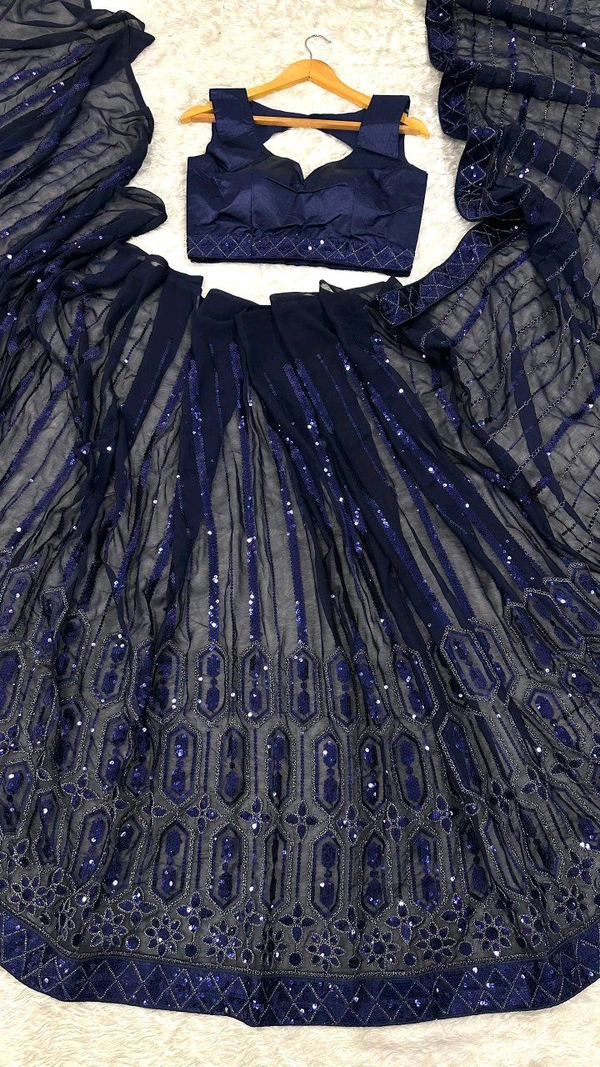 Beautiful Sequence Partywear Saree With Blouse Piece