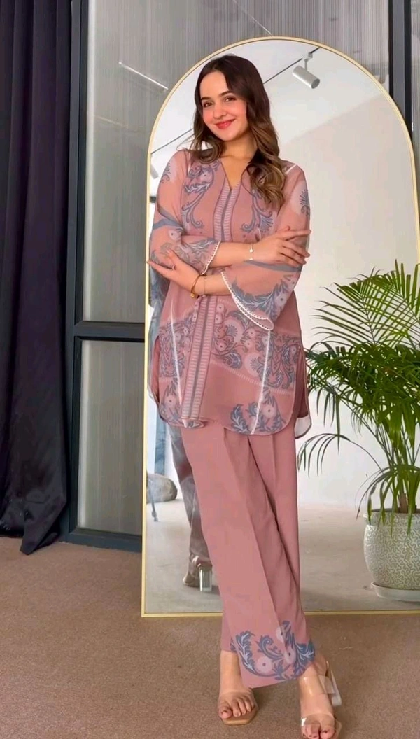 Partywear Look Pure Chiffon Co-Ord Set - L