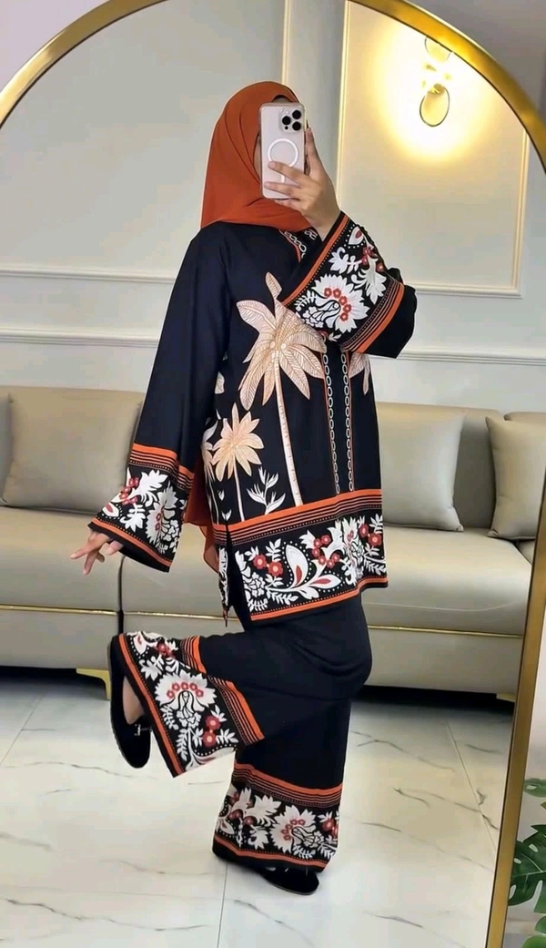 Printed Crepe Co Ord Set - M