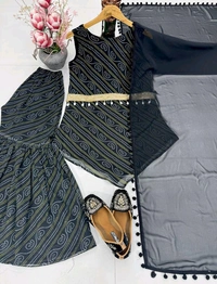 Bandhani Printed Suit With Belt - M