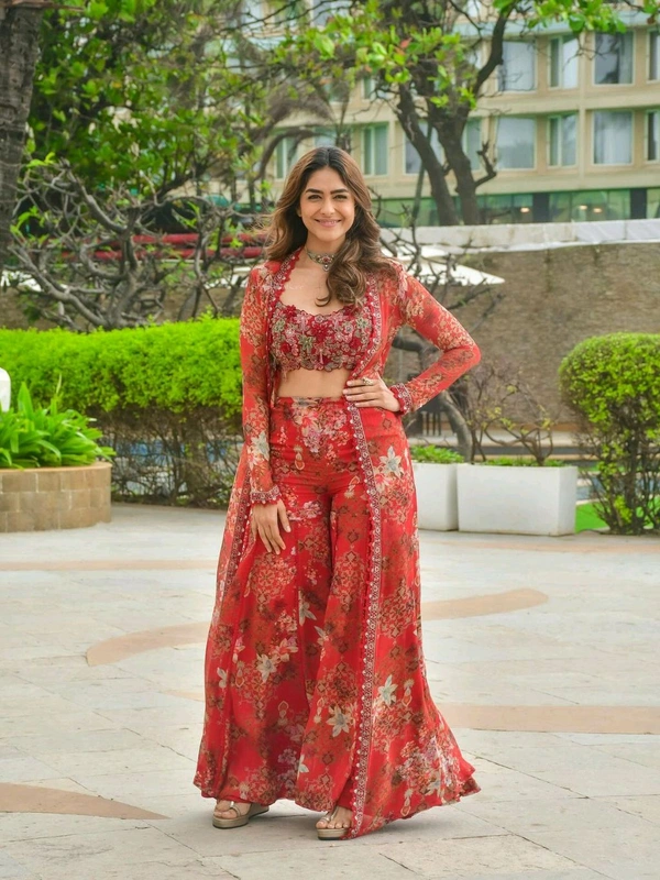 Mrunal Thakur Inspired Indo Western Outfit - XL