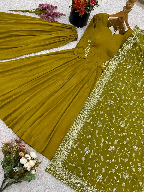 Chiffon Embroidery Anarkali Gown with Bottom and Dupatta Set - M