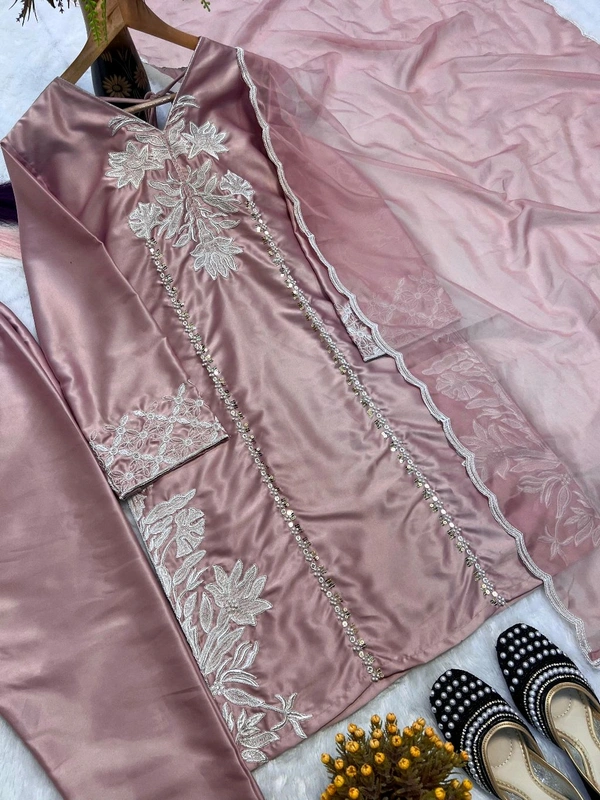 Partywear Farsi Salwar Suit - M