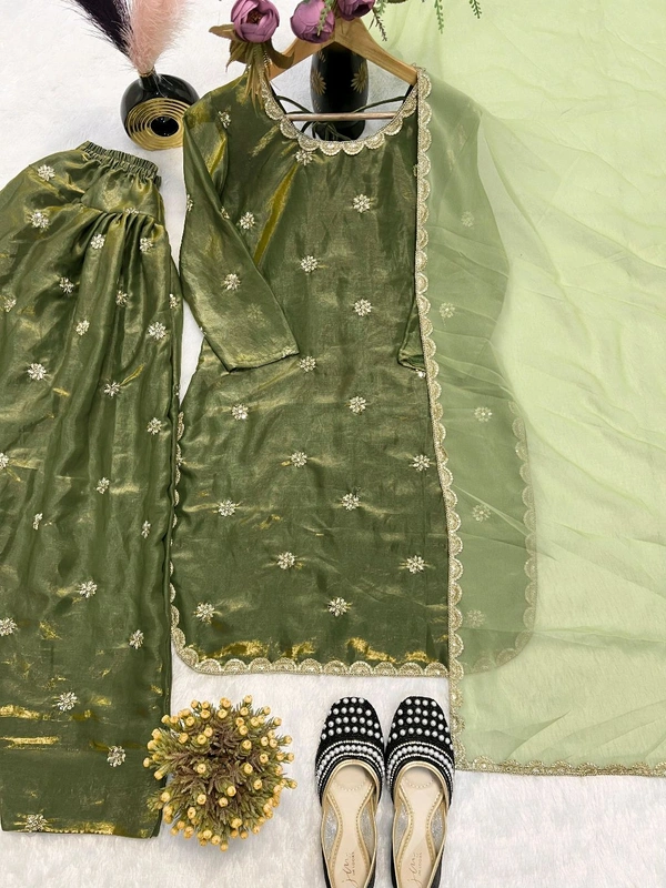 Heavy Crush Silk Farsi Salwar Suit With Full Sleeve - L, Green