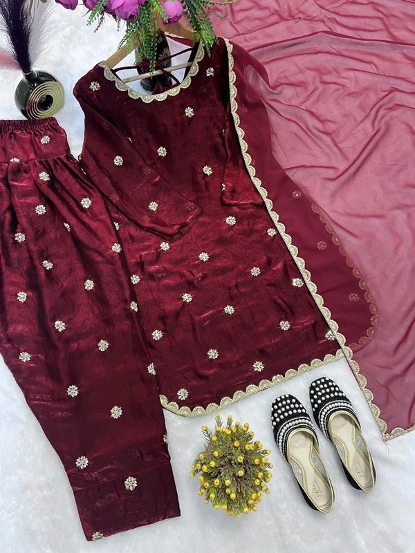 Heavy Crush Silk Farsi Salwar Suit With Full Sleeve - M, Maroon
