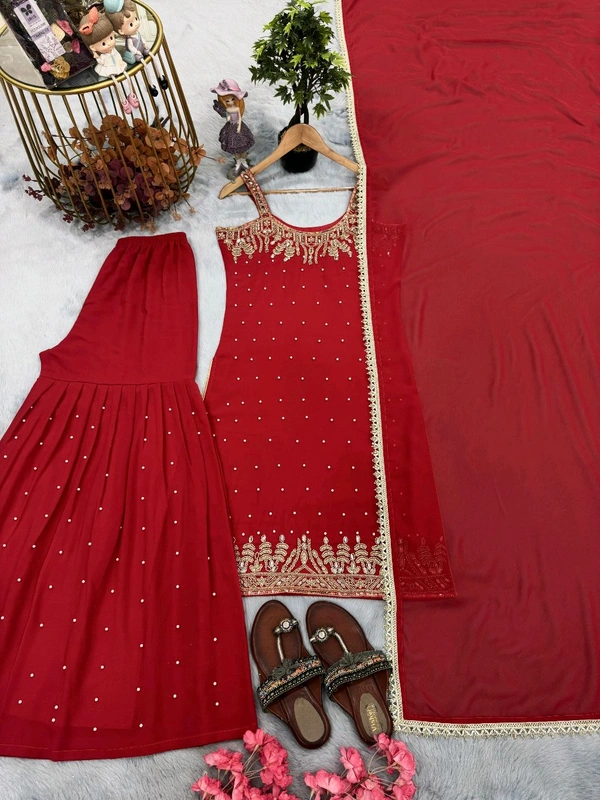 Trending Party Wear Sleeveless Suit - Red, L