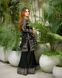 Pure Heavy Faux Georgette Embroidery Plazo Suit - L