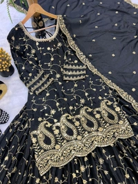 Heavy Chinon Silk Partywear Plazzo Suit - M