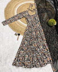 Kalamkari Cotton Gown With Dupatta - Black, L