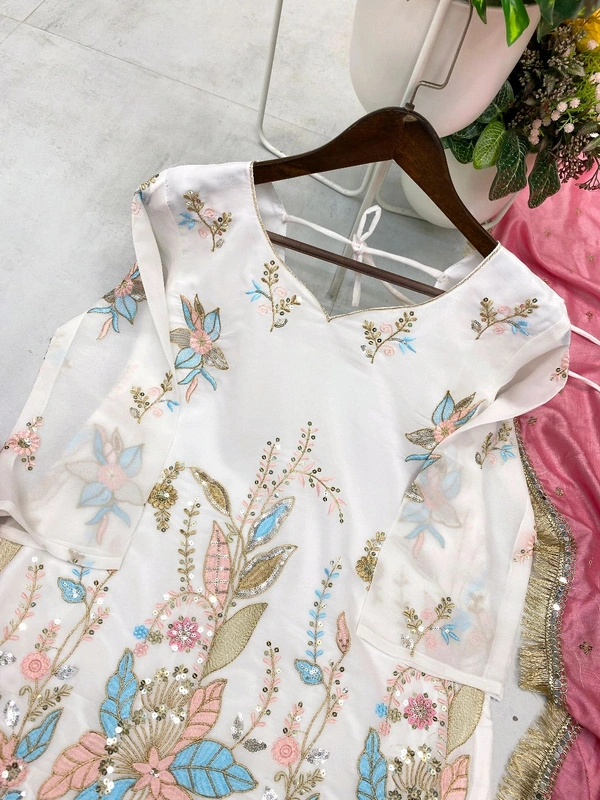 Designer Embroidery Work Farsi Salwar Suit - L